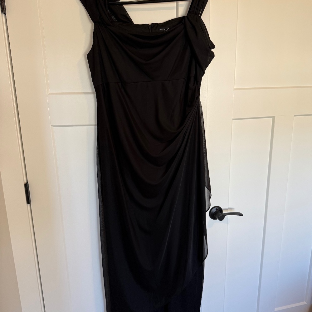 Women’s formal dress